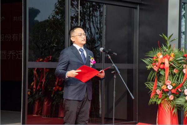 UG环球·(中国大陆)官方网站