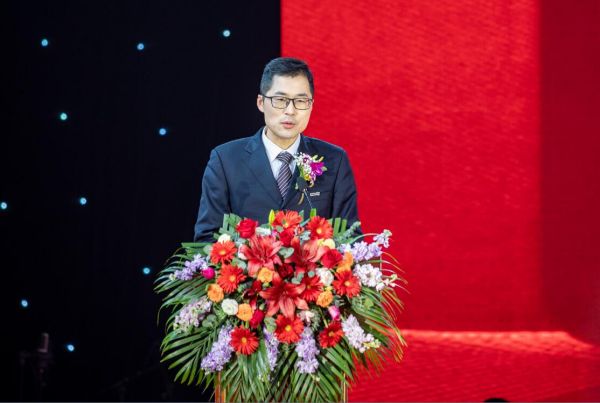 UG环球·(中国大陆)官方网站