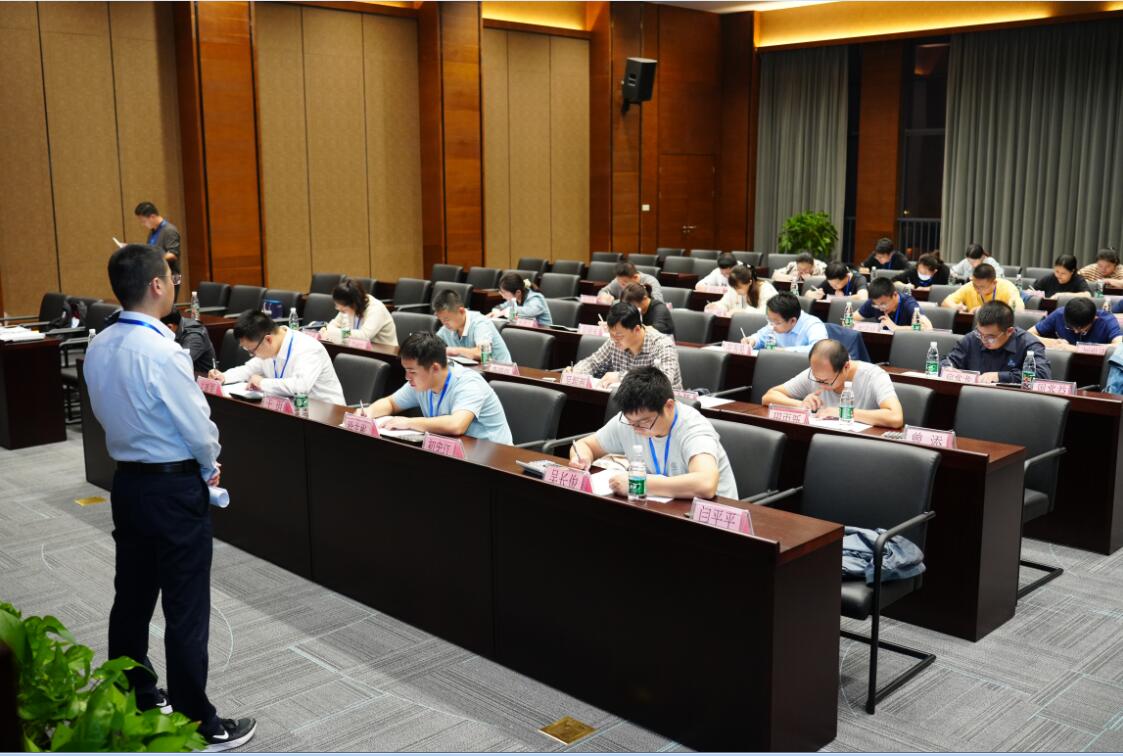UG环球·(中国大陆)官方网站